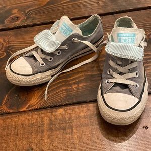 Converse Girl’s Chucks Size 6